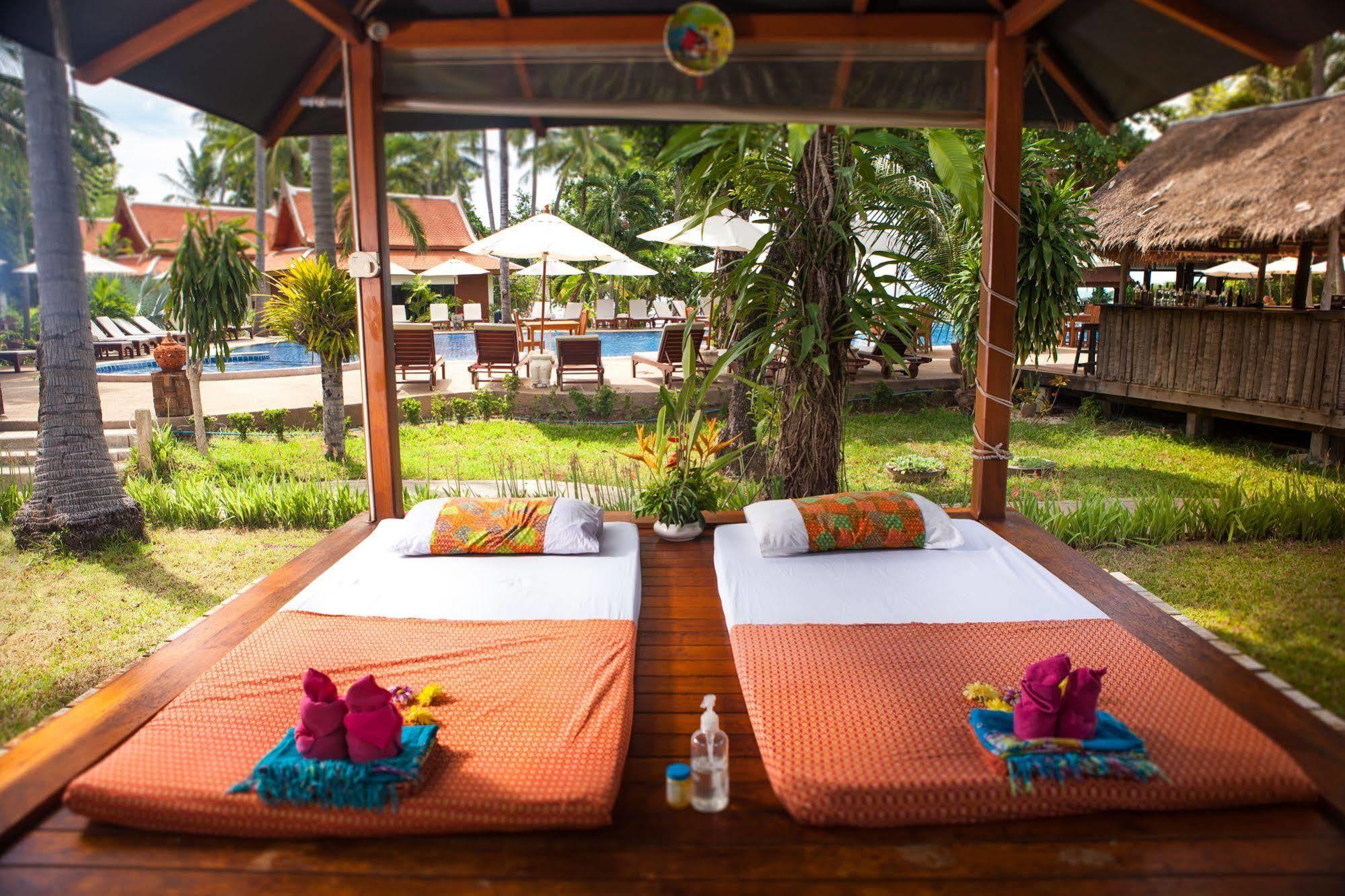Chaweng Blue Lagoon Hotel Buitenkant foto