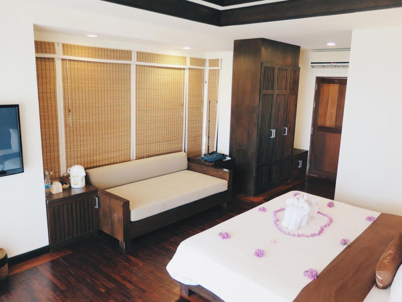 Chaweng Blue Lagoon Hotel Buitenkant foto